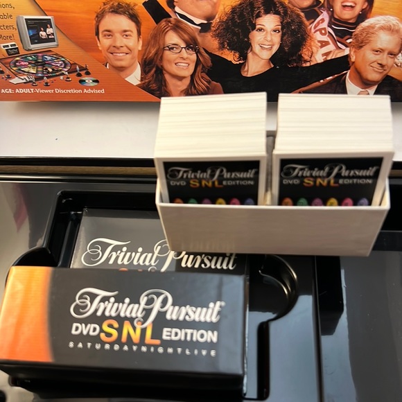 Trivial Pursuit DVD SNL Edition Saturday Night Live Parker Brothers 2004 Game - Picture 4 of 16